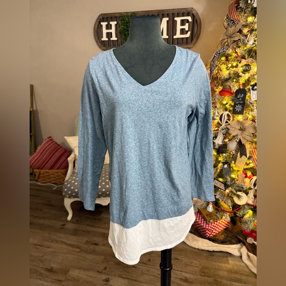 J. Jill • Long Sleeve V Neck Top